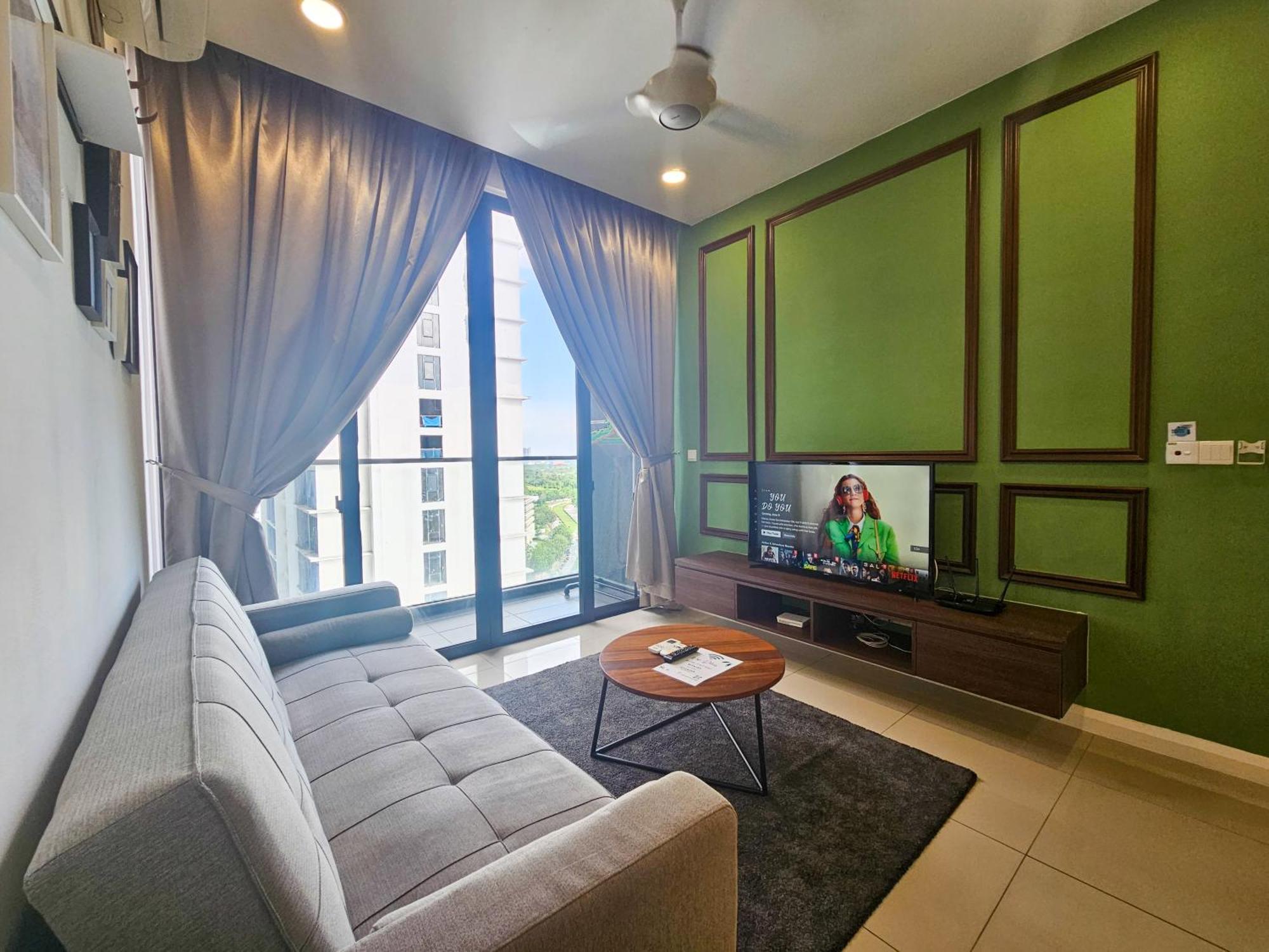 D'Pristine Theme Suite By Nest Home At Legoland Нусаджайя Экстерьер фото
